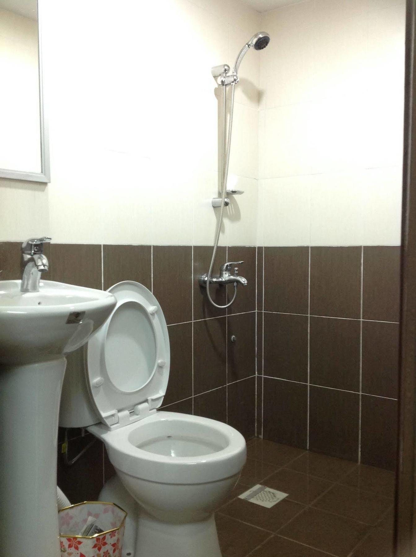 Silverwood Inn Miri Kültér fotó
